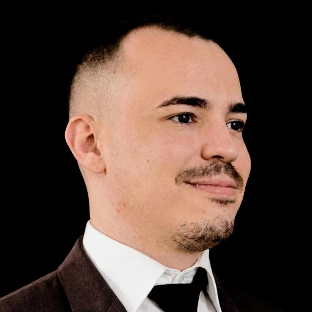 Romario Raposo